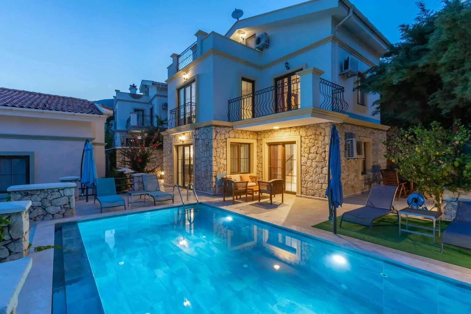 Villa in Kalamar